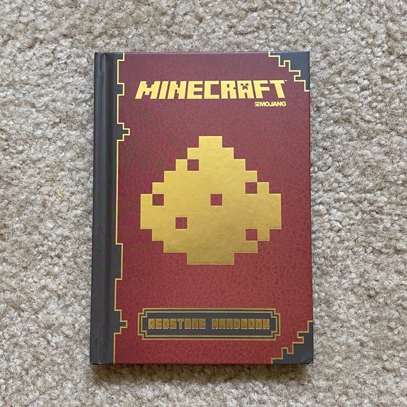 Minecraft Complete Handbook Collection - Picture 4 of 10